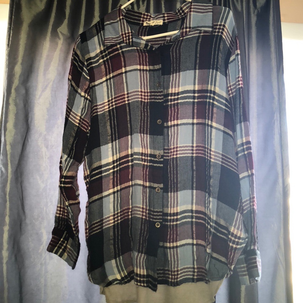 Maroon & blue plaid w/ grey back